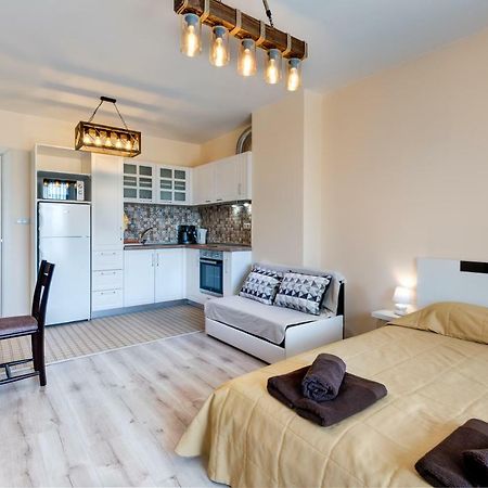 Appartamento Studio Zia 3- Great place in Lazur Burgas Esterno foto